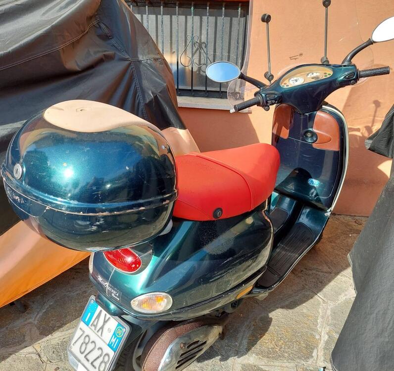 Vespa 150 ET4 (1999 - 01) (4)