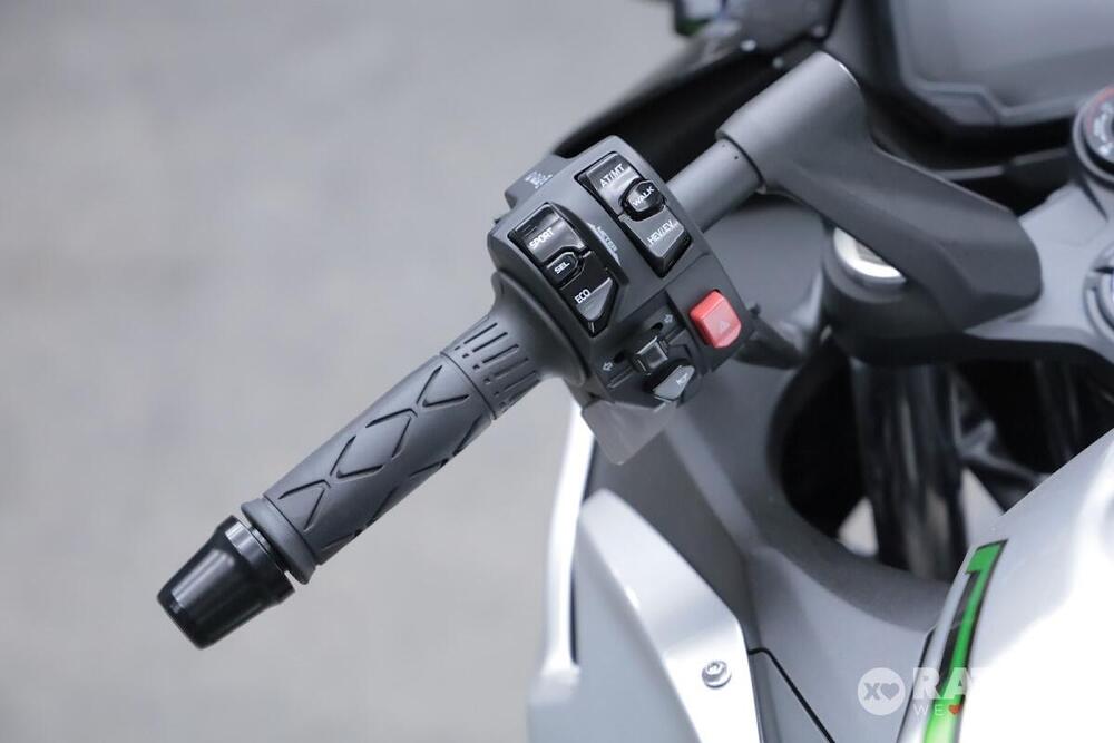 Kawasaki Ninja 7 Hybrid (2024 - 25) (4)