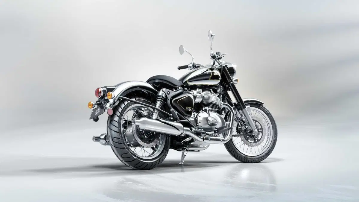 Royal Enfield Classic 650 TEST: back to the future! [VIDEO & GALLERY] (4)