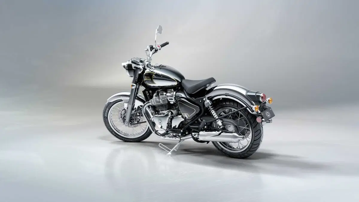 Royal Enfield Classic 650 TEST: back to the future! [VIDEO & GALLERY] (8)