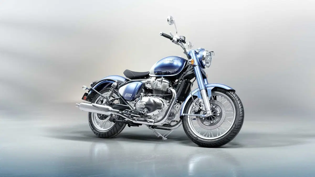 Royal Enfield Classic 650 TEST: back to the future! [VIDEO & GALLERY] (13)