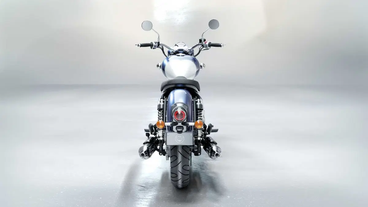 Royal Enfield Classic 650 TEST: back to the future! [VIDEO & GALLERY] (19)