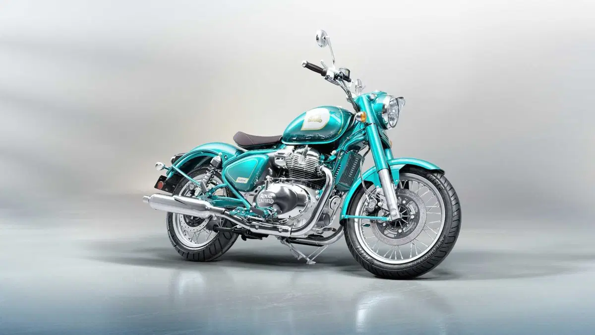 Royal Enfield Classic 650 TEST: back to the future! [VIDEO & GALLERY] (22)