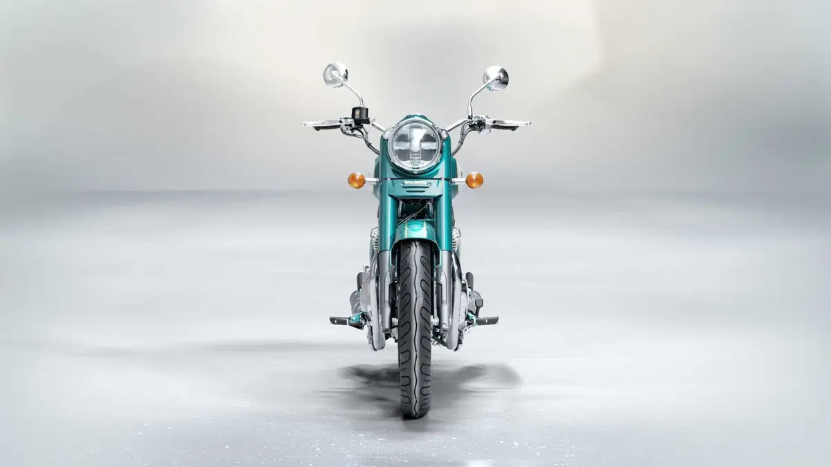 Royal Enfield Classic 650 TEST: back to the future! [VIDEO & GALLERY] (29)