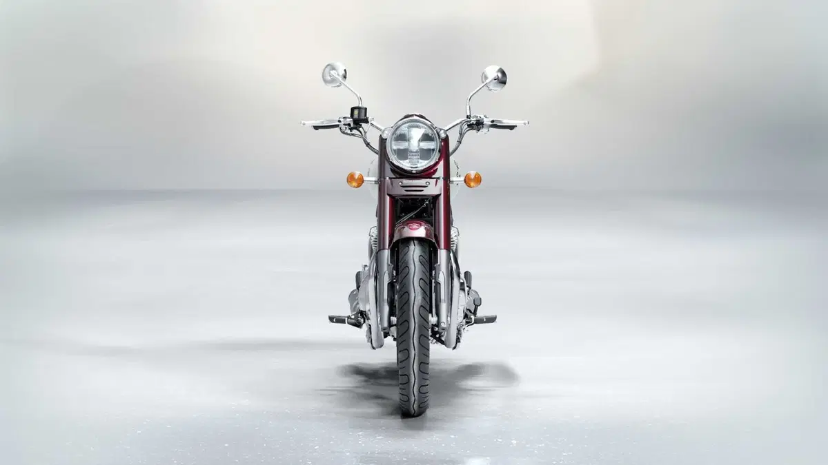 Royal Enfield Classic 650 TEST: back to the future! [VIDEO & GALLERY] (39)