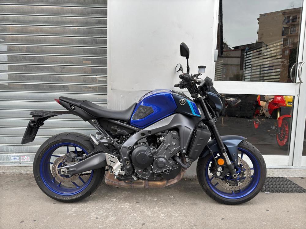 Yamaha MT-09 (2021 - 23) (2)