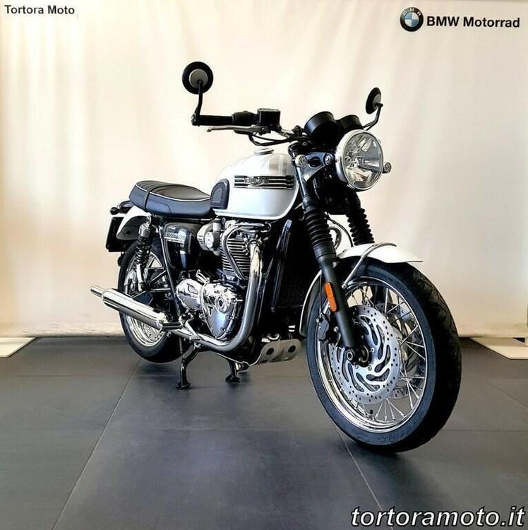 Triumph Bonneville T120 Gold Line Edition (2021) (4)