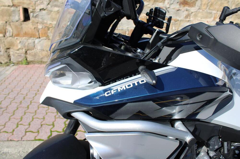 CFMOTO 800MT Touring (2022 - 24) (2)