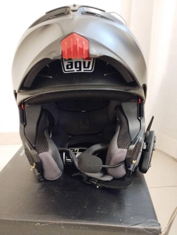 Casco AGV pari al NUOVO REGALO bluetooth (4)