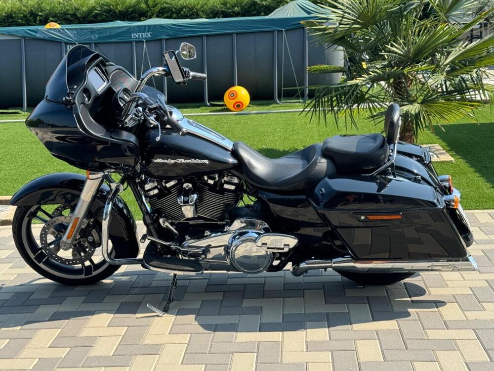 Harley-Davidson 107 Road Glide Special (2017 - 18) - FLTRXS