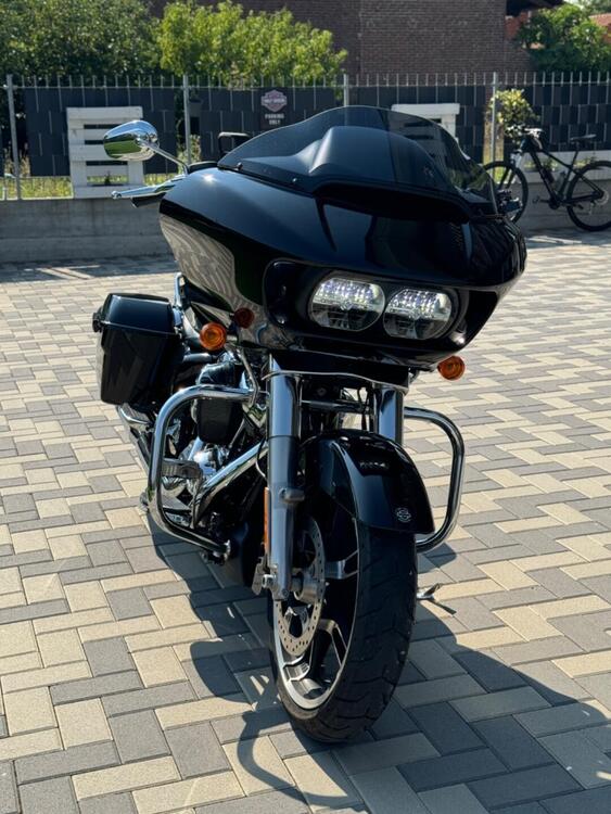 Harley-Davidson 107 Road Glide Special (2017 - 18) - FLTRXS (3)