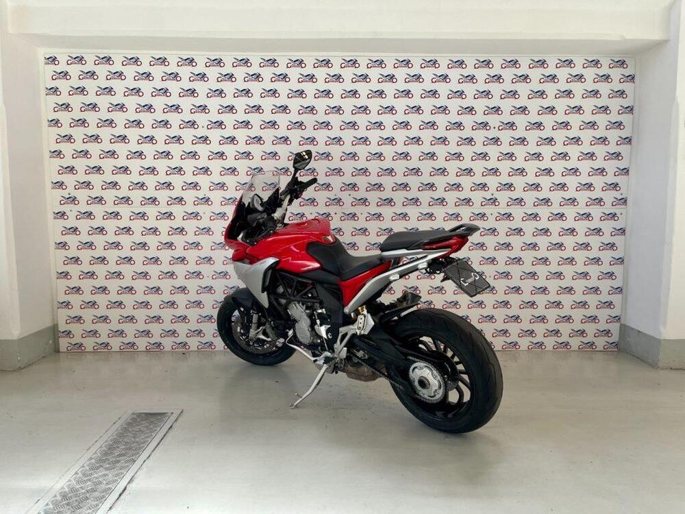 MV Agusta Turismo Veloce 800 (2014 - 16) (4)