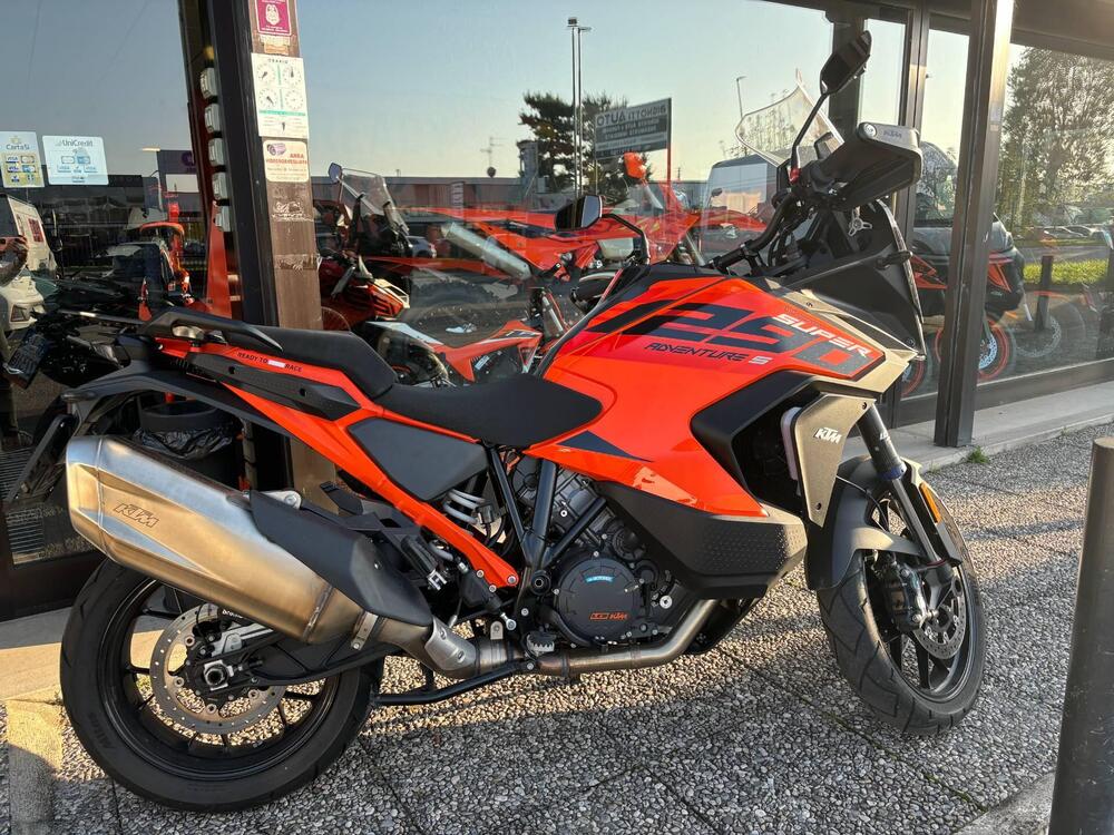 KTM 1290 Super Adventure S (2022 - 24)