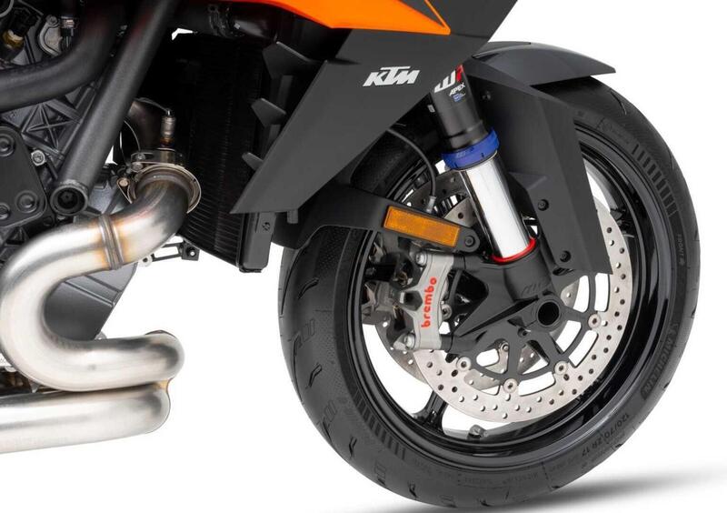 KTM 1390 Super Duke GT 1390 Super Duke GT (2025) (8)