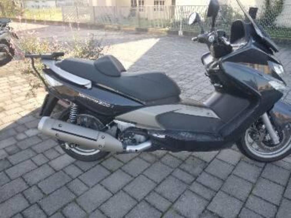 Kymco Xciting 500 i (2007 - 11) (4)