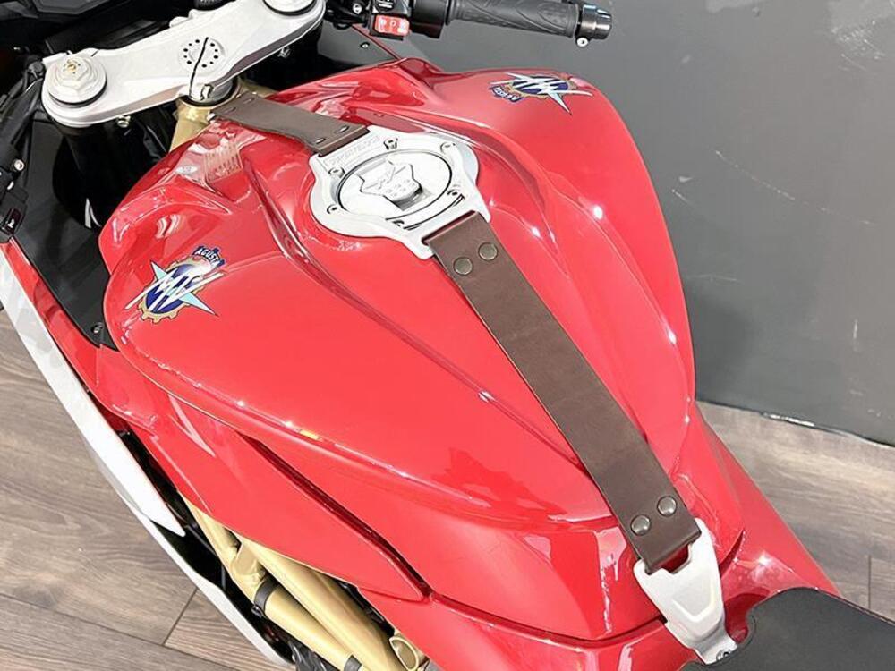 MV Agusta Superveloce 800 (2021 - 24) (3)