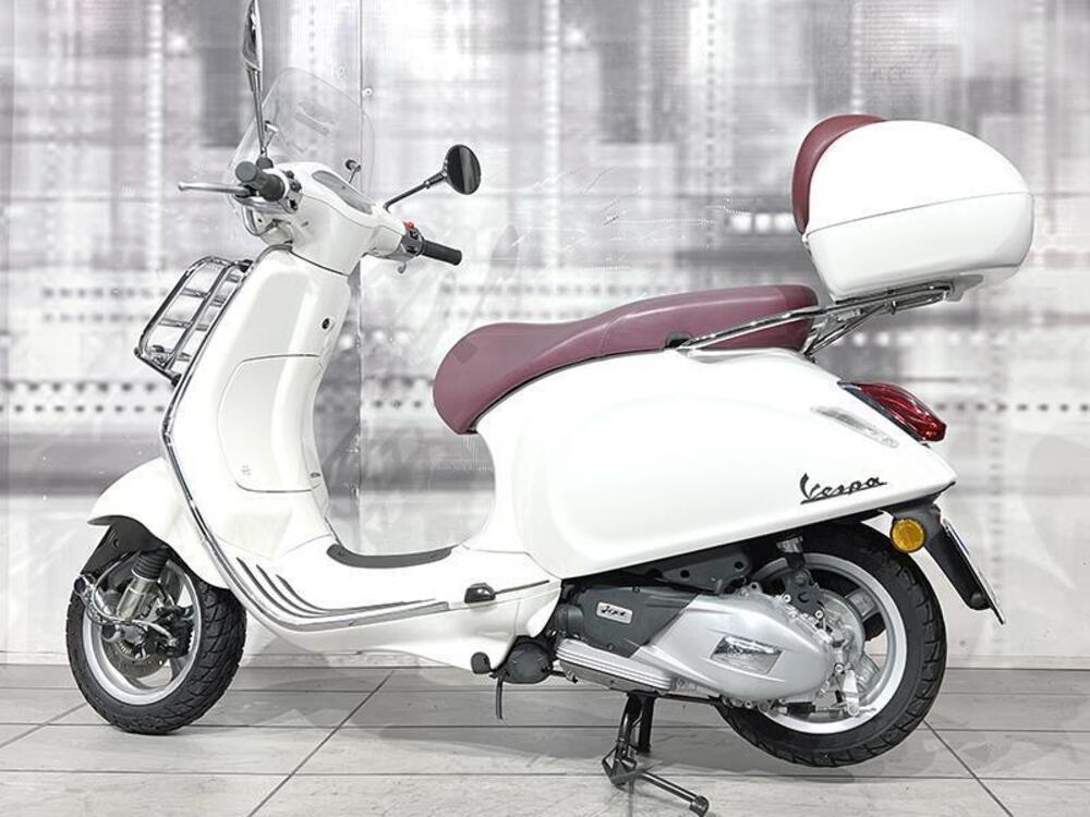 Piaggio Vespa 150 PX MA (2)