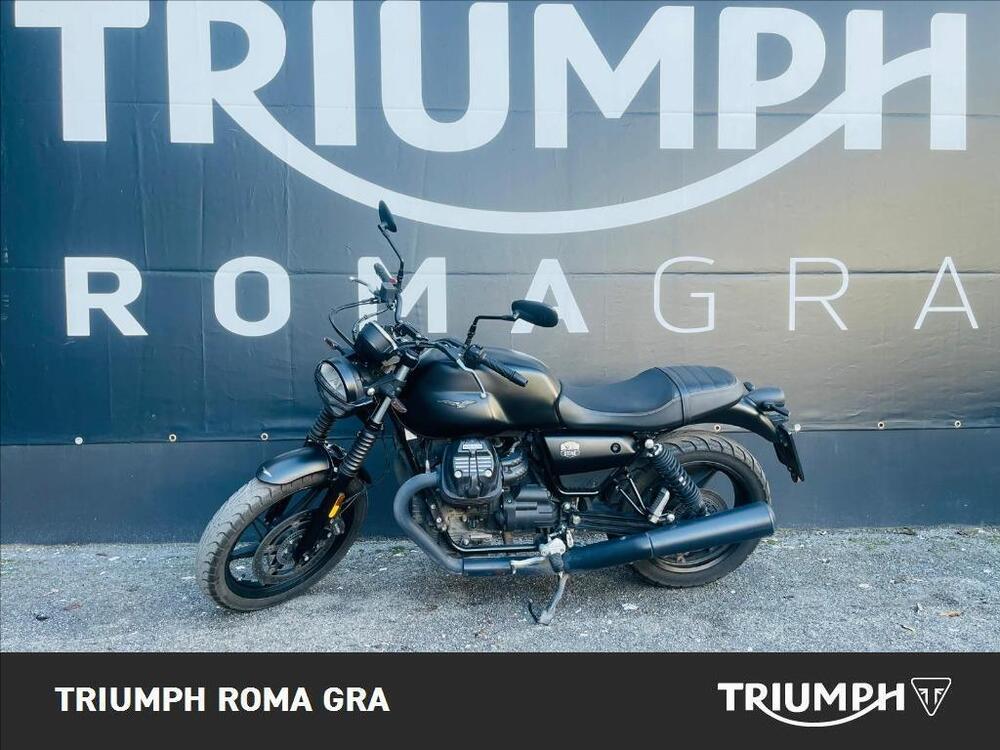 Moto Guzzi V7 Stone (2021 - 24)