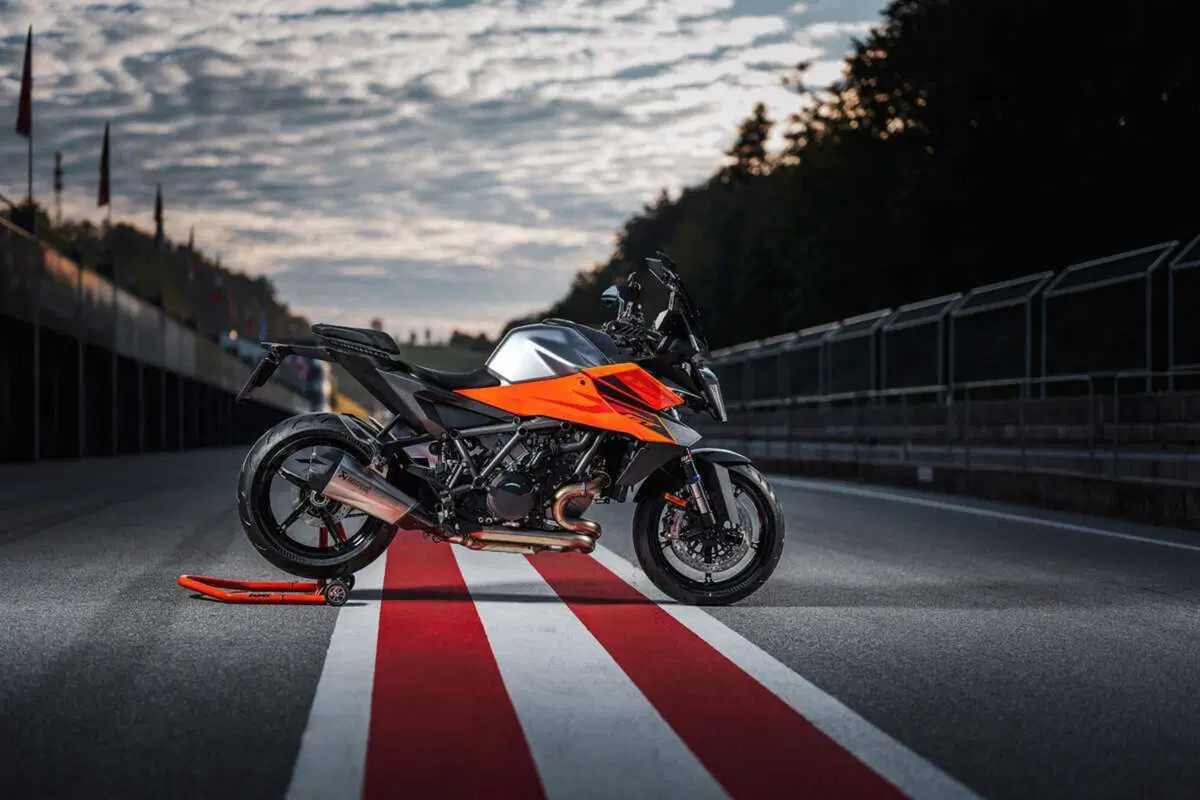 KTM 1390 Super Duke GT, eccola a EICMA! [VIDEO e GALLERY] (5)