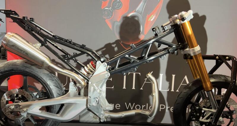 Fantic allarga la gamma stradale: debuttano Imola e Stealth, dalla 125 alla 500 [VIDEO]