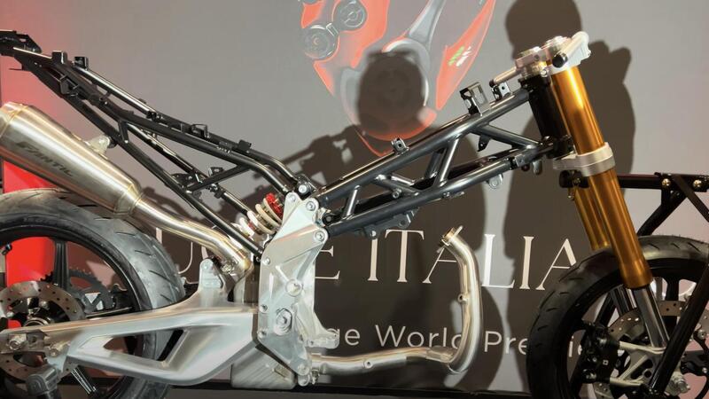 Fantic allarga la gamma stradale: debuttano Imola e Stealth, dalla 125 alla 500 [VIDEO]