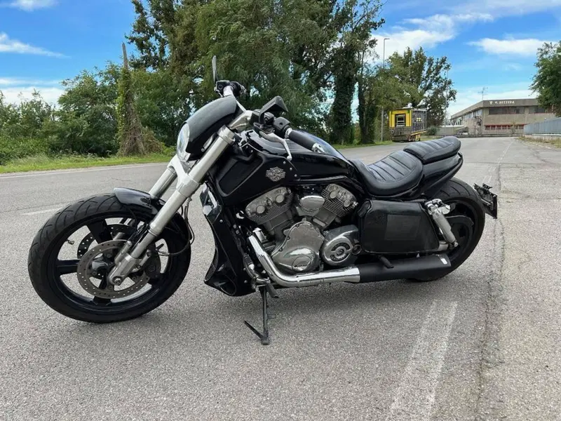 Harley-Davidson 1250 V-Rod Muscle (2009 - 17) - VRSCF (6)