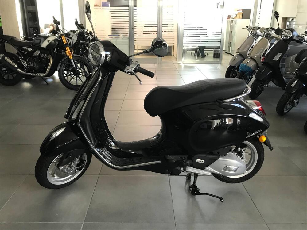 Vespa Primavera 125 (2021 - 23) (2)