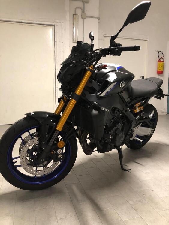 Yamaha MT-09 SP (2021 - 23) (2)