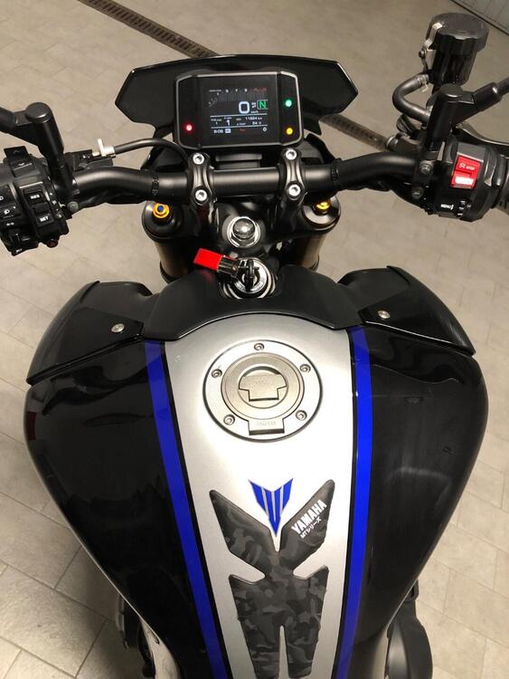 Yamaha MT-09 SP (2021 - 23) (3)