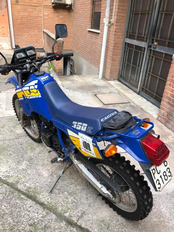 Cagiva T4 350 E (3)