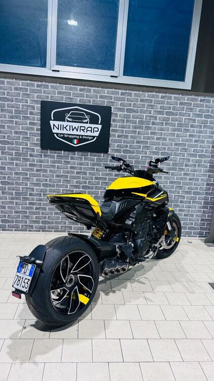 Ducati Diavel V4 (2023 - 24) (3)