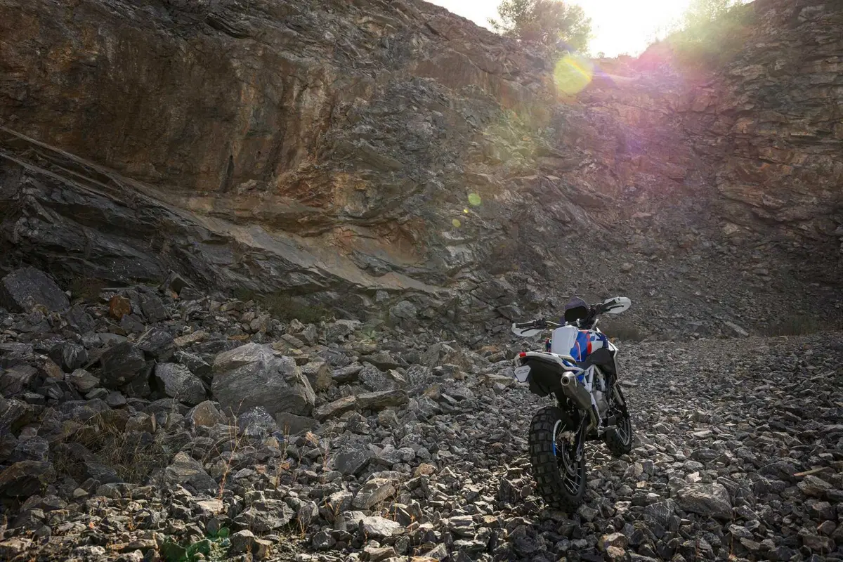 BMW svela a Eicma Concept F 450 GS [VIDEO e GALLERY] (8)