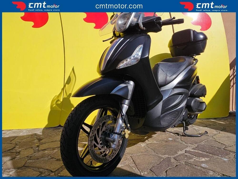 Piaggio Beverly 350 SportTouring ie ABS (2011 - 17) (2)