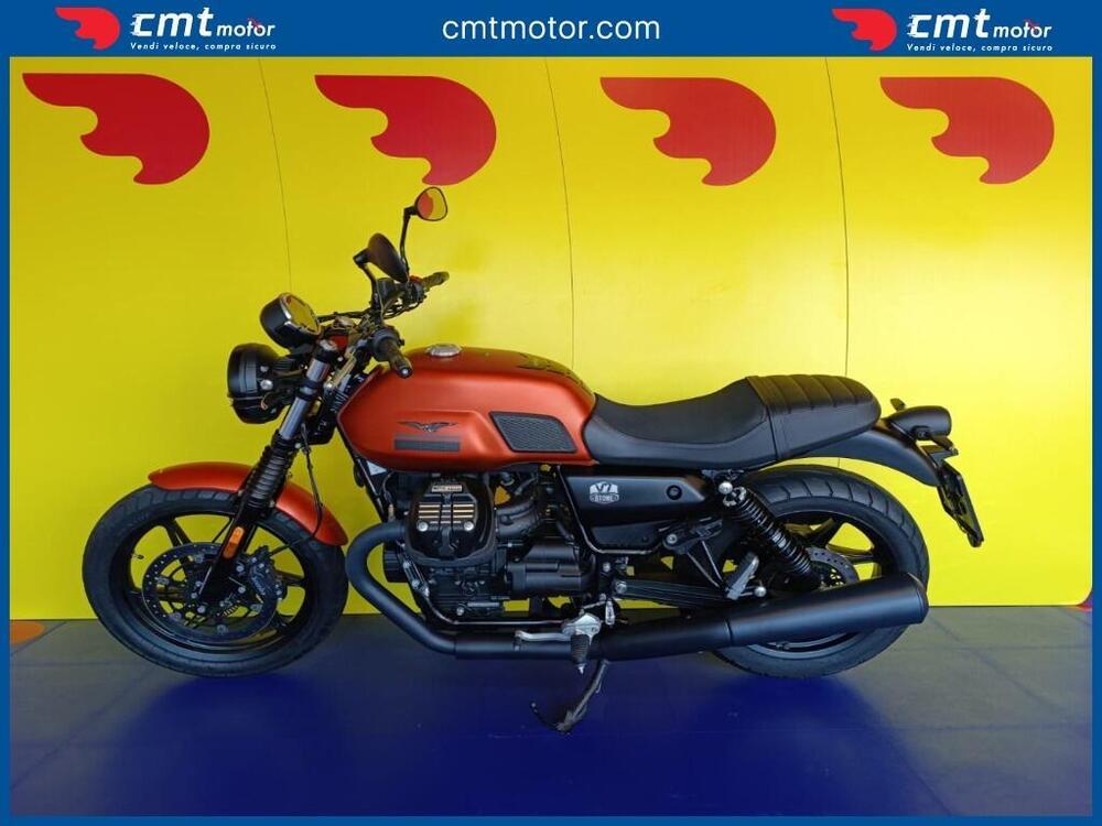 Moto Guzzi V7 II Stone (2015 - 17) (3)