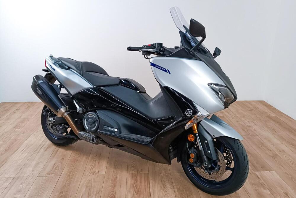 Yamaha T-Max 530 SX Sport Edition (2018 - 19) (2)