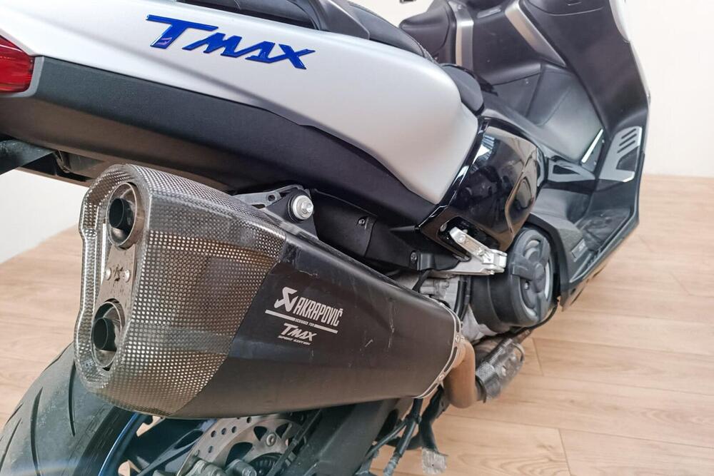 Yamaha T-Max 530 SX Sport Edition (2018 - 19) (4)