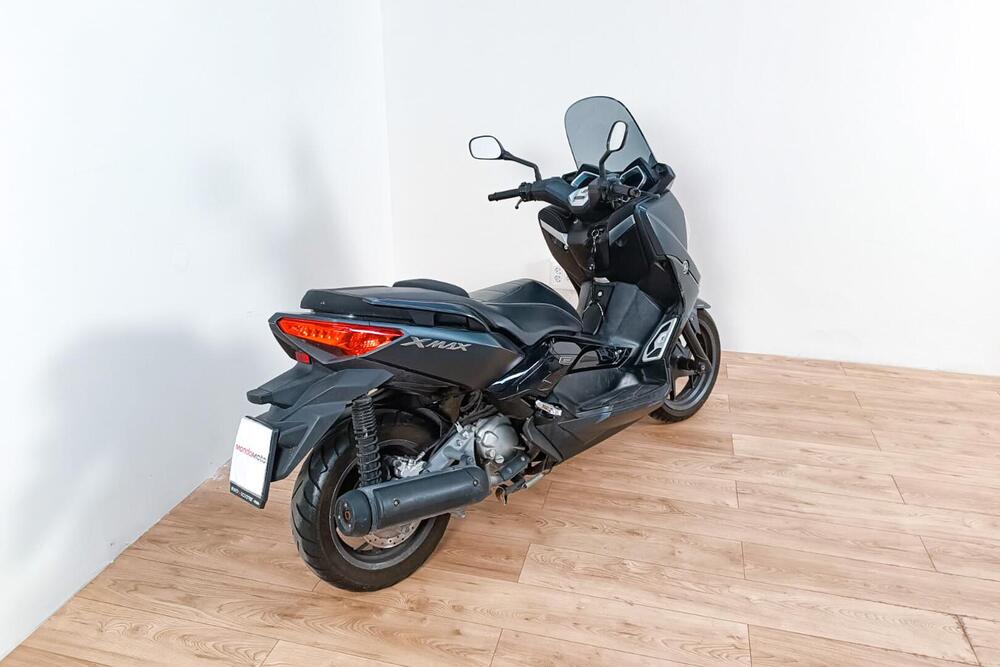 Yamaha X-Max 250 Iron Max ABS (2016) (3)