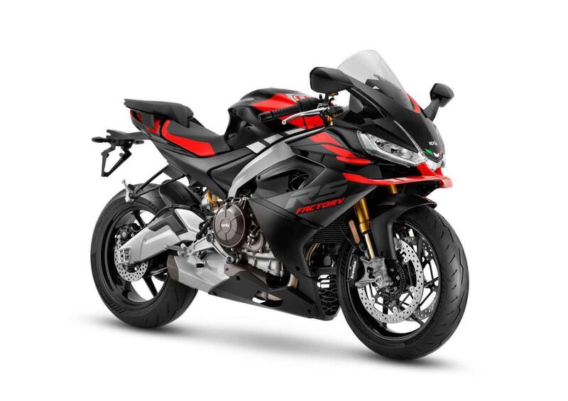 Giorno  Recensioni Aprilia Red Rose 125 - Moto.it