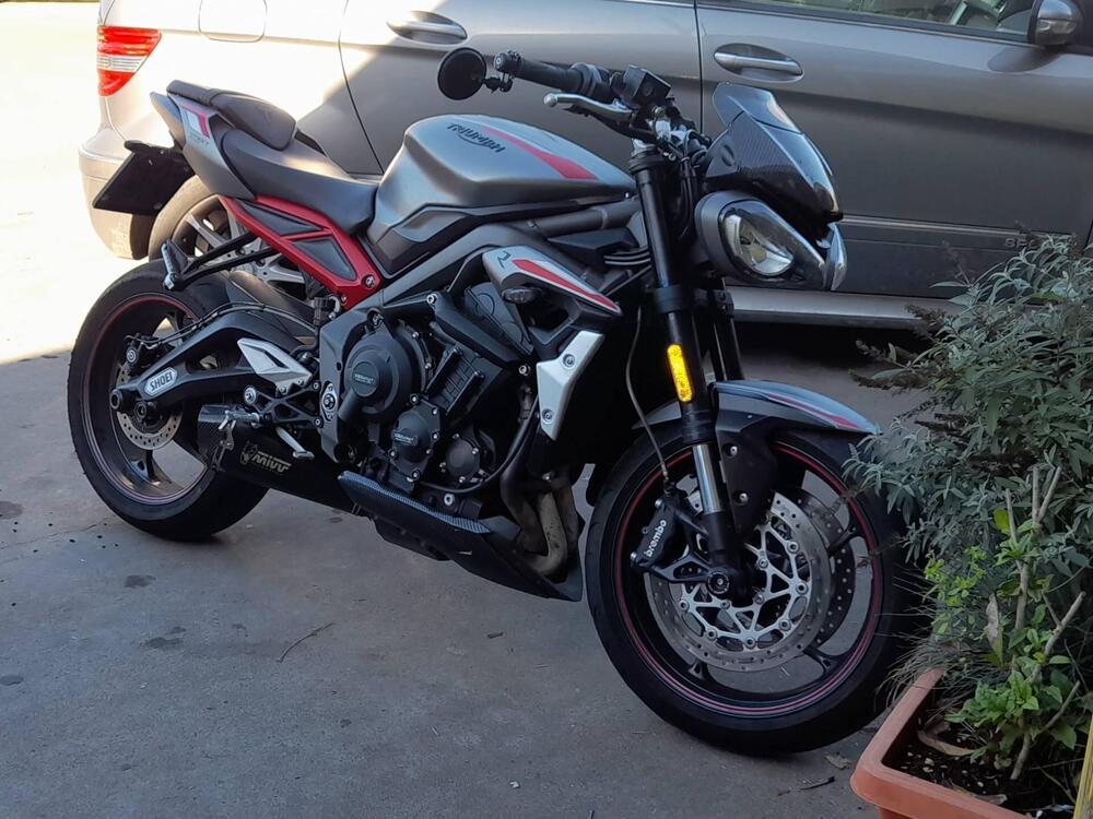 Triumph Street Triple R (2020 - 23)