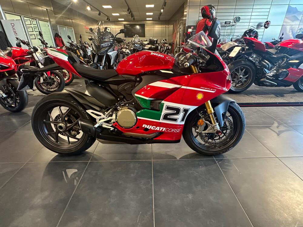 Ducati Panigale V2 Bayliss 1st Championship 20th Anniversary (2021 - 24)