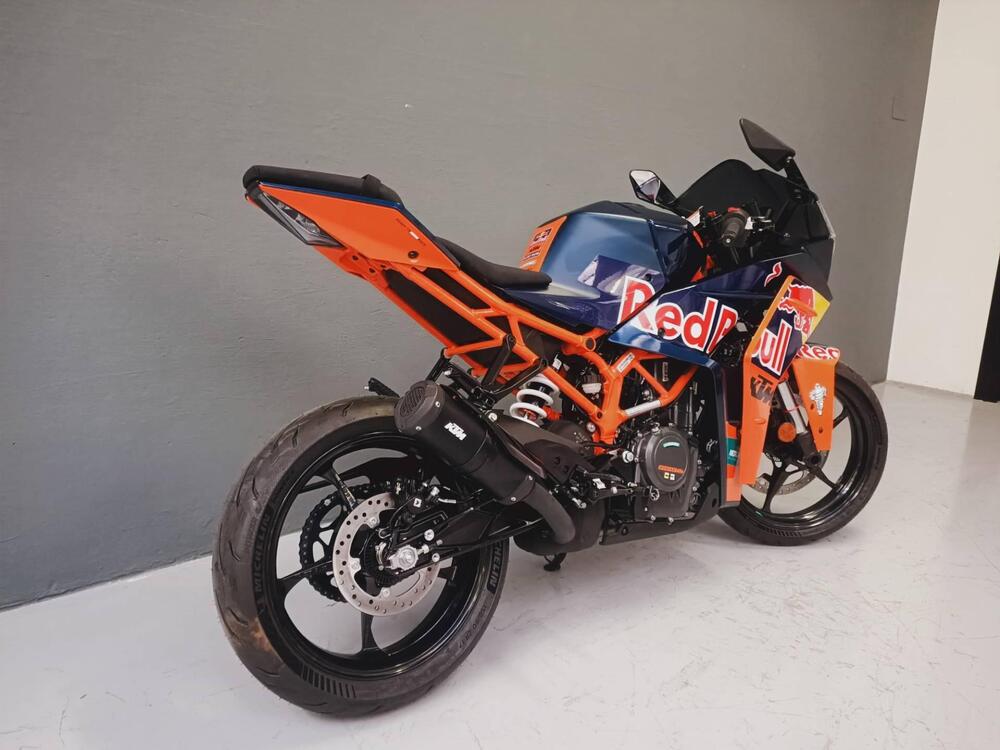 KTM RC 390 (2022 - 24) (2)