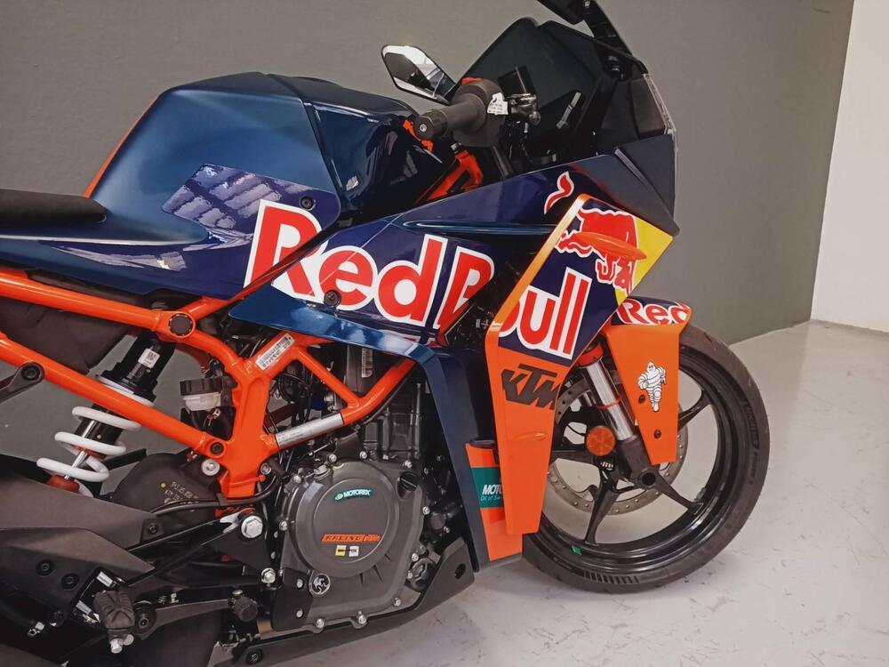 KTM RC 390 (2022 - 24) (3)