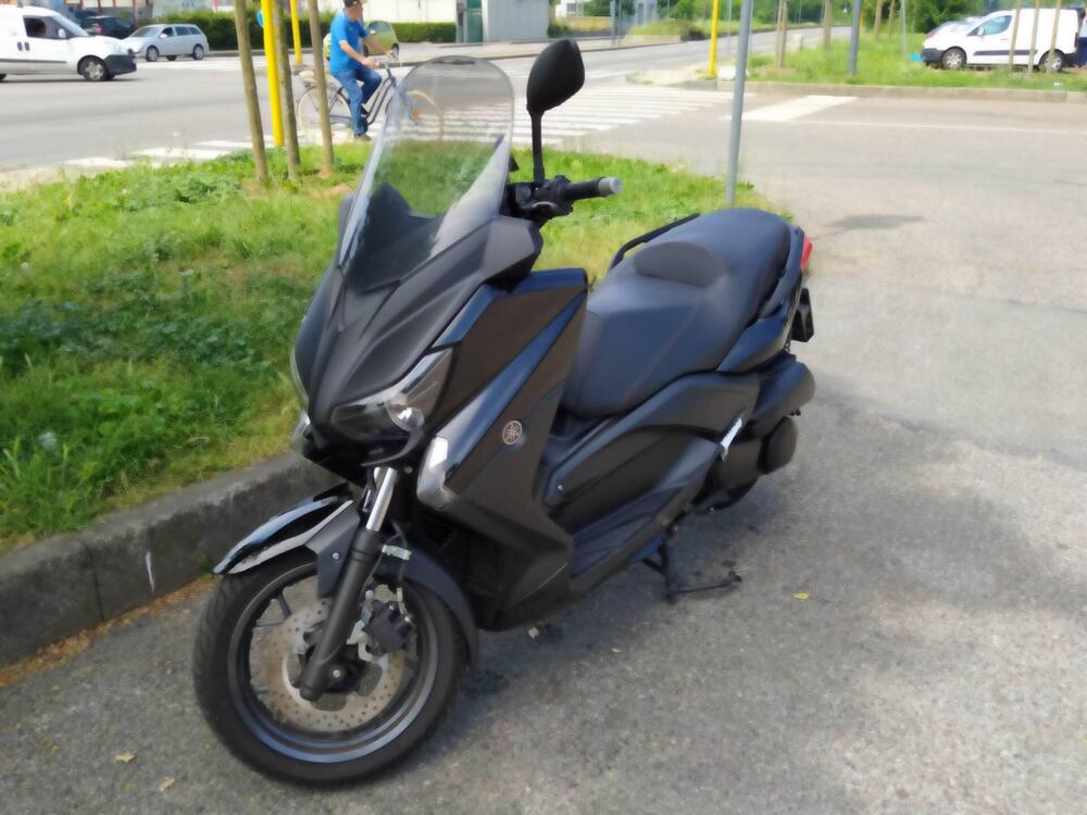 Yamaha X-Max 250 (2014 - 16) (3)