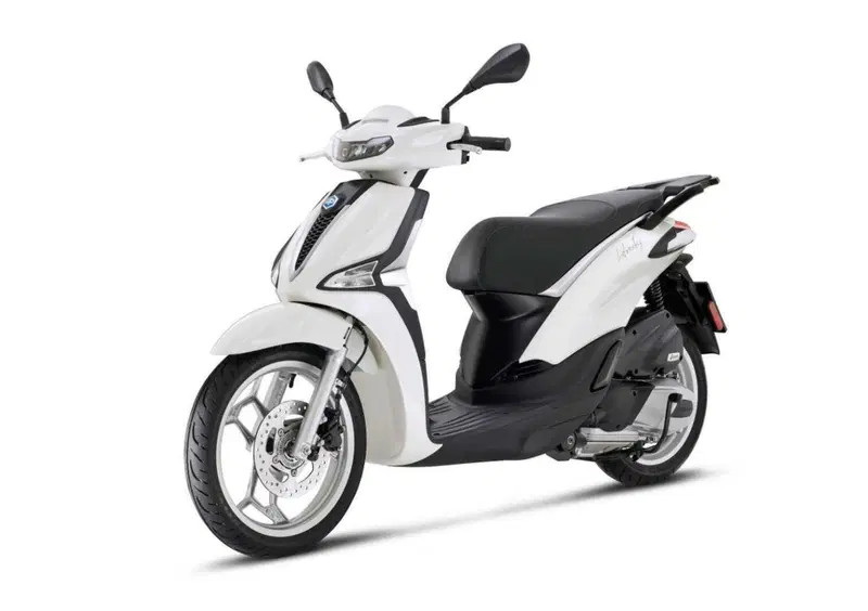 Piaggio Liberty 50 Liberty 50 RST (2025 - 26) (3)