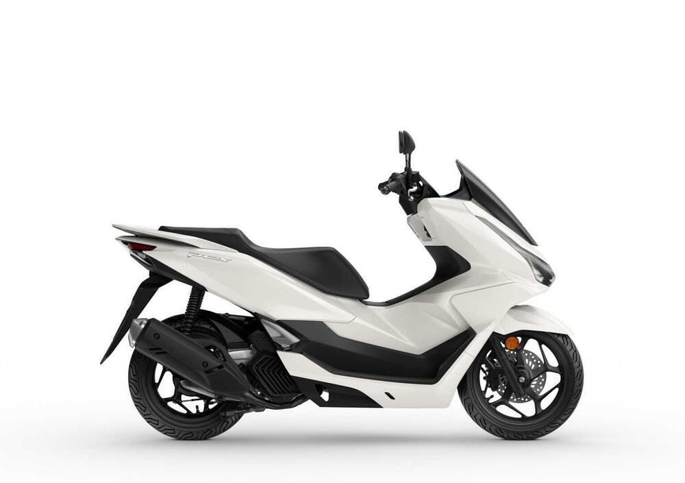 Honda PCX 125 (2025) (2)