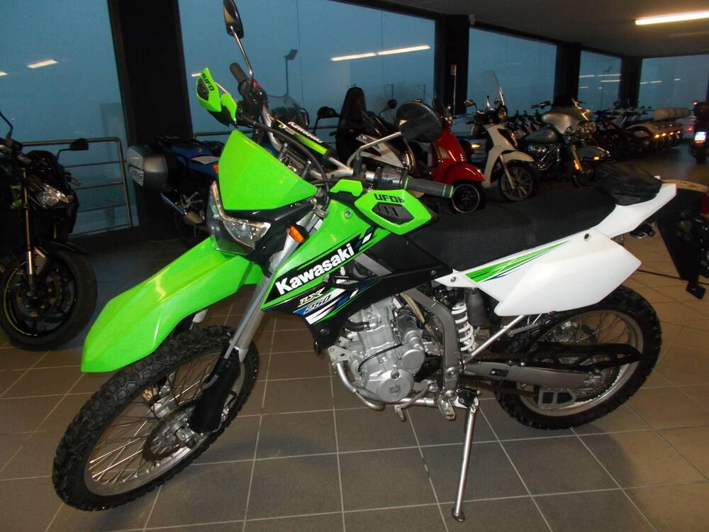 Kawasaki KLX 250 (2009 - 16) (4)