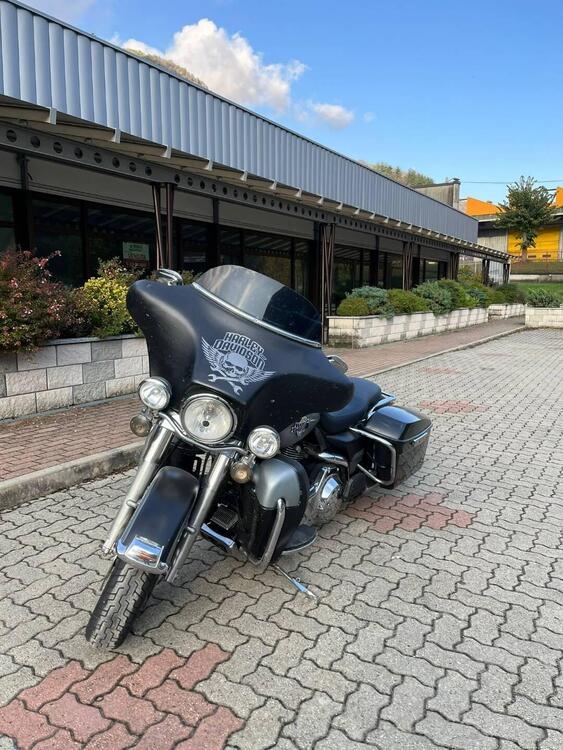 Harley-Davidson 1584 Electra Glide Ultra Classic (2007) - FLHTCU