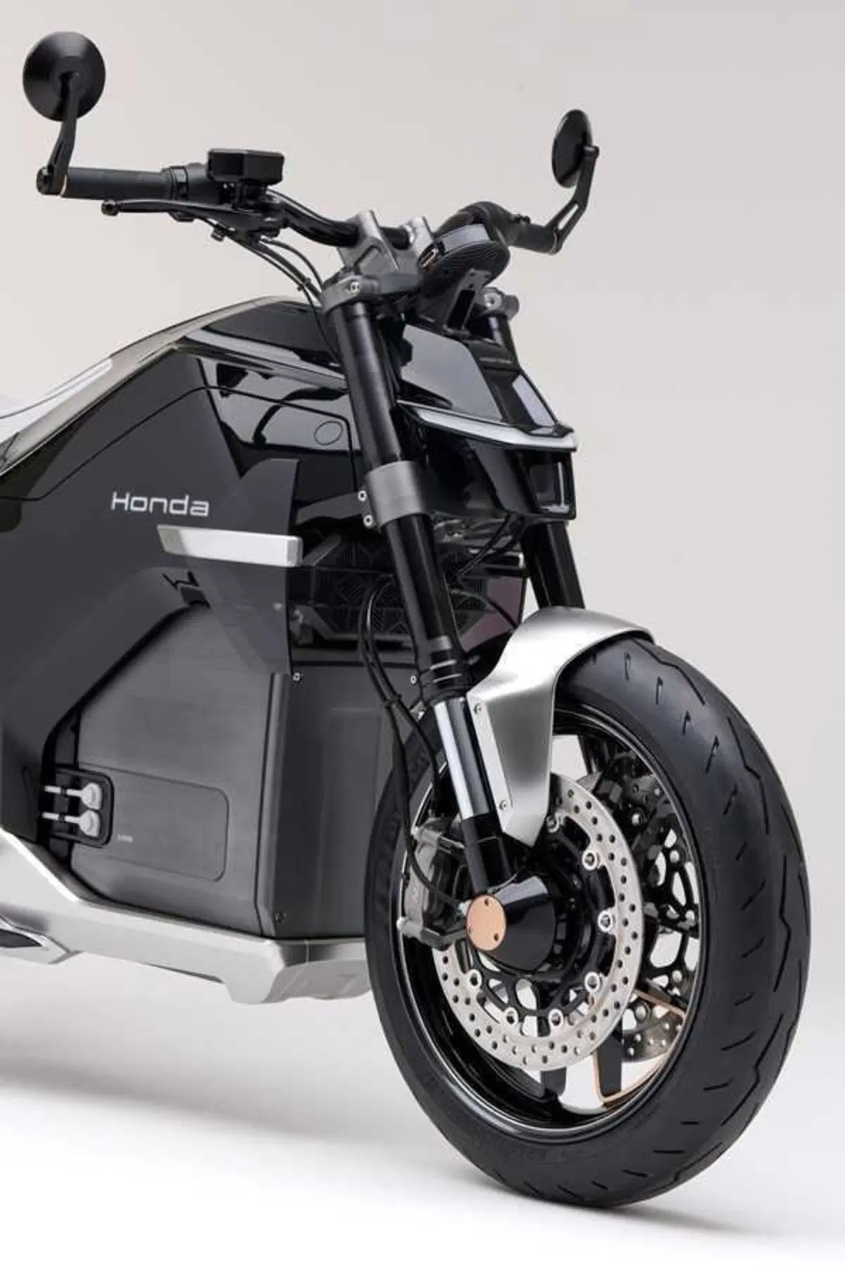 Honda porta a EICMA il Concept EV: uno sguardo verso il futuro! (10)