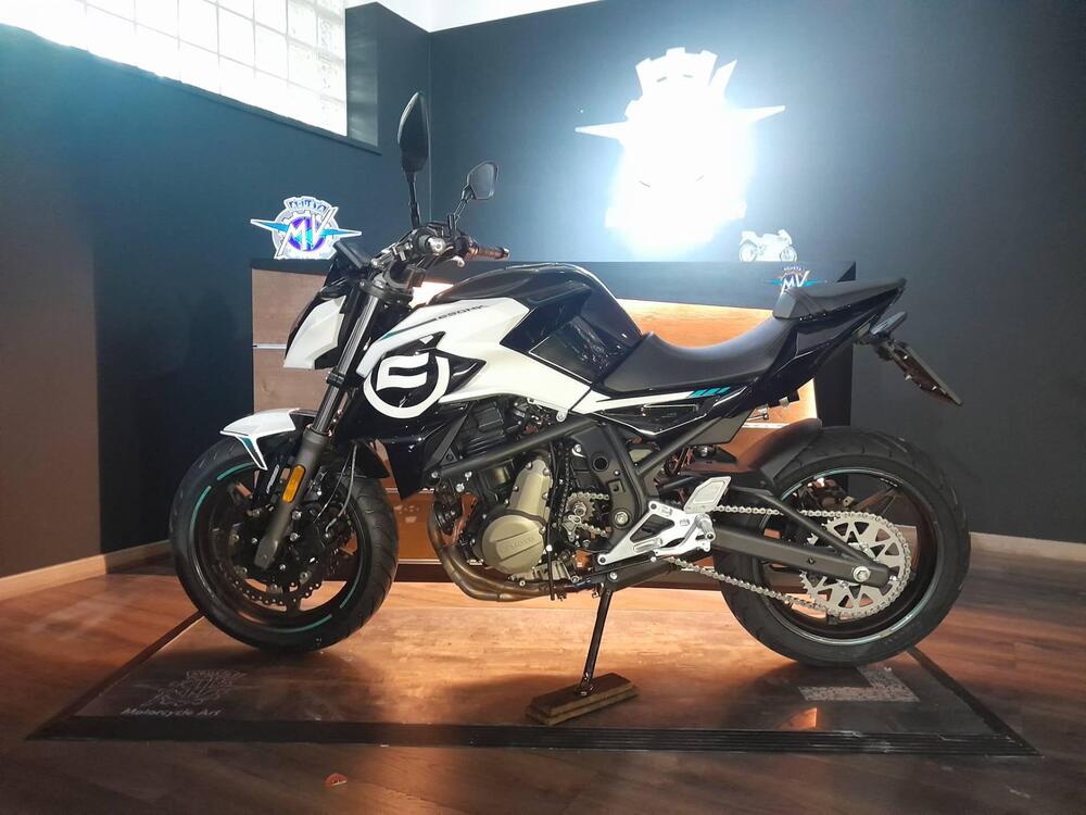 CFMOTO 650NK (2021 - 24)