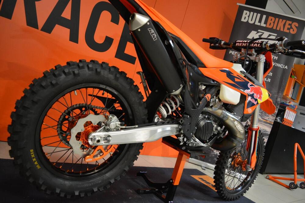 KTM EXC 300 TBI (2024) (5)